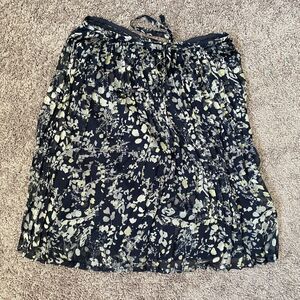CALVIN KLEIN Silk Navy Blue Printed Pleated Belted Classic Skirt Size 4